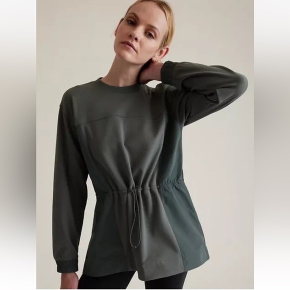 ATHLETA Triumph Hybrid Crewneck Sweatshirt Size Small Bali Green - Picture 1 of 11